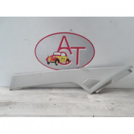 Garniture laterale Avant gauche FIAT DUCATO 3 PHASE 1 d’occasion
