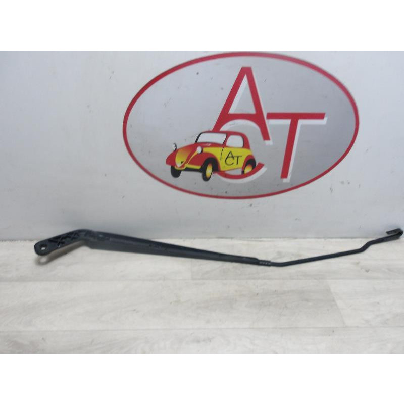 Bras essuie glace avant droit PEUGEOT 206+ d’occasion