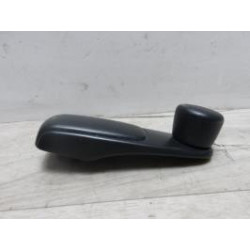 Manivelle de leve vitre PEUGEOT 208 1 PHASE 1 d’occasion