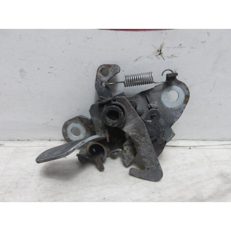 Serrure de capot PEUGEOT 208 1 PHASE 1 d’occasion