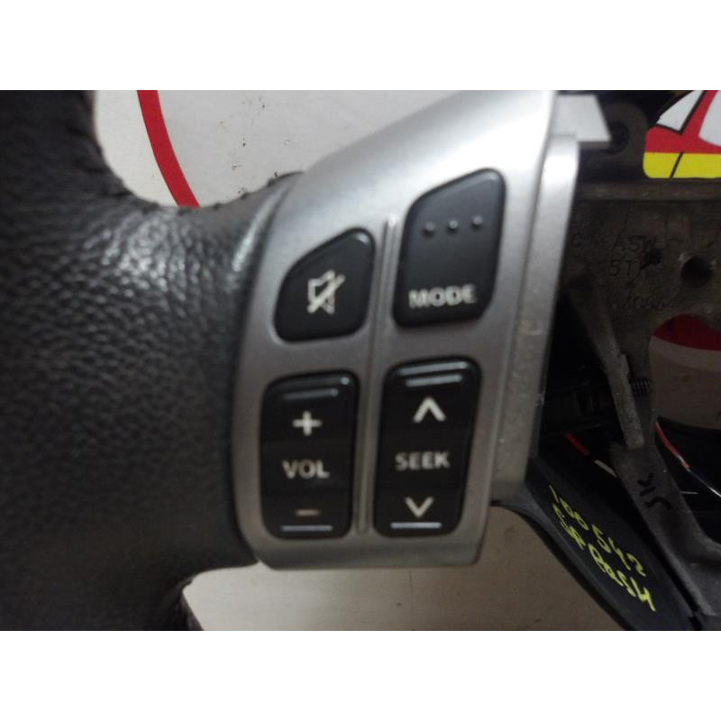 Volant SUZUKI SPLASH d’occasion
