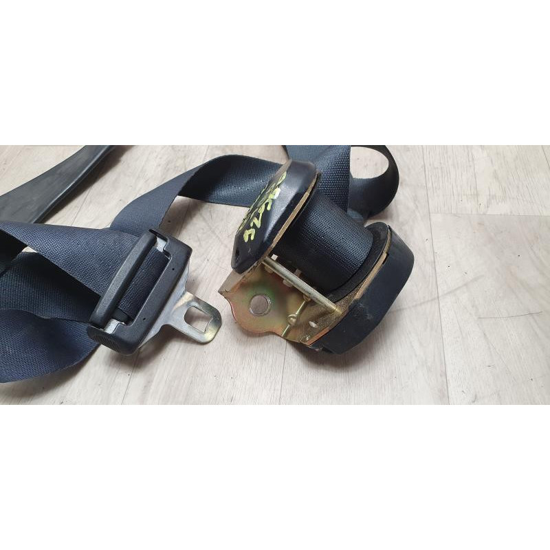 Ceinture avant droit CHRYSLER LE BARON II CABRIOLET d’occasion