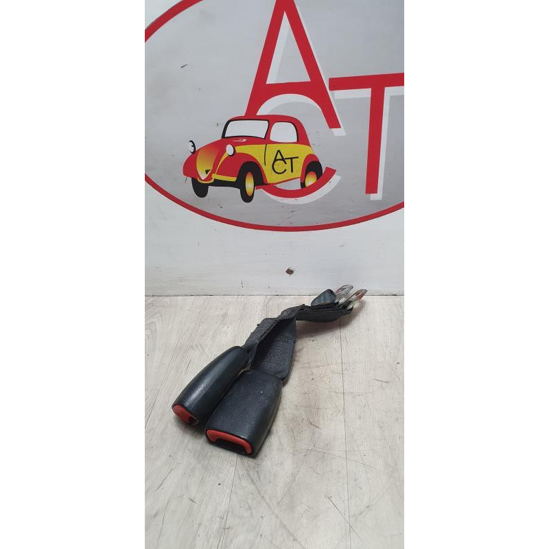 Attache ceinture arriere centrale CHRYSLER LE BARON II CABRIOLET d’occasion