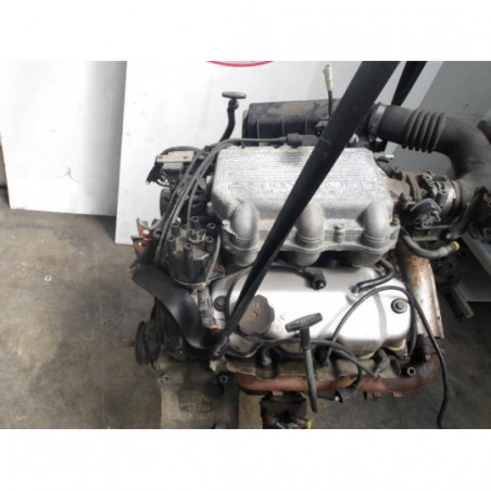Moteur CHRYSLER LE BARON II CABRIOLET d’occasion
