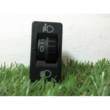 Commande de reglage hauteur de phare CITROEN C3 PHASE 1 d’occasion