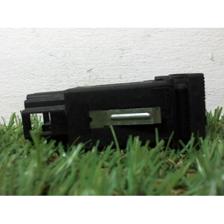 Commande degivrage lunette arriere VOLKSWAGEN GOLF III d’occasion