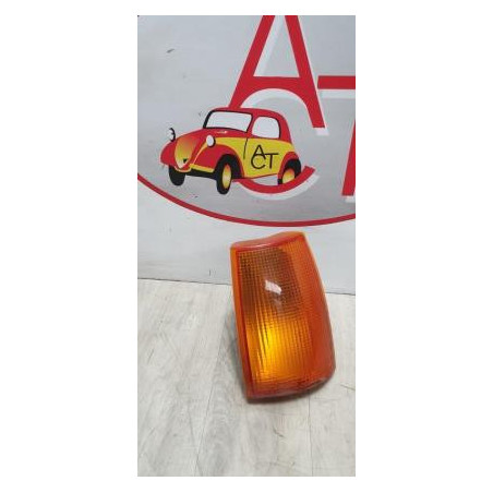Optique avant secondaire gauche (feux)(clignotant) RENAULT R9 d’occasion