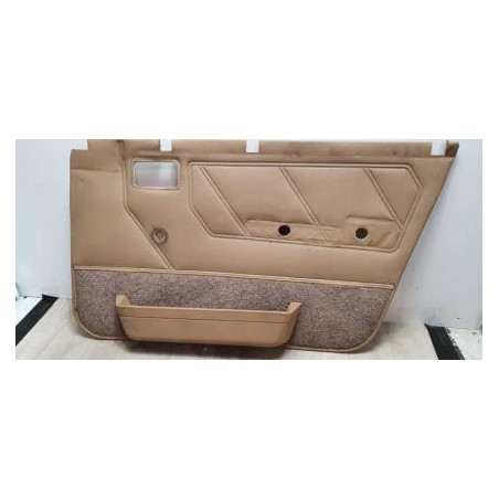 Panneau de porte avant droit RENAULT R9 d’occasion