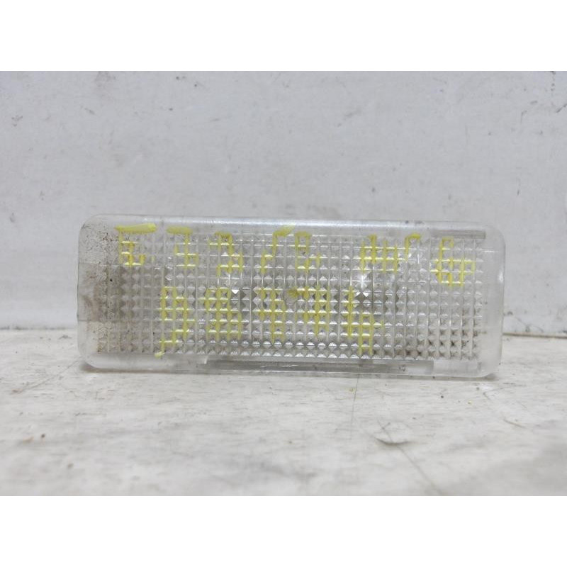 Lumiere porte avant gauche BMW SERIE 5 E39 PHASE 2 d’occasion