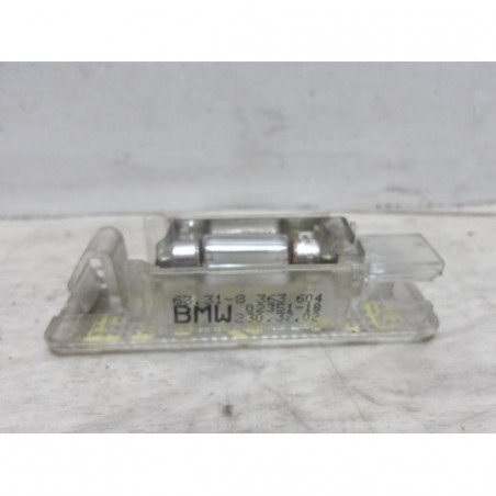 Lumiere porte avant gauche BMW SERIE 5 E39 PHASE 2 d’occasion