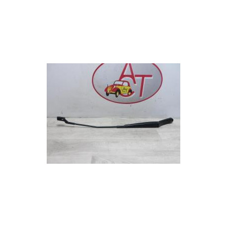Bras essuie glace avant droit VOLKSWAGEN POLO 5 PHASE 1 d’occasion