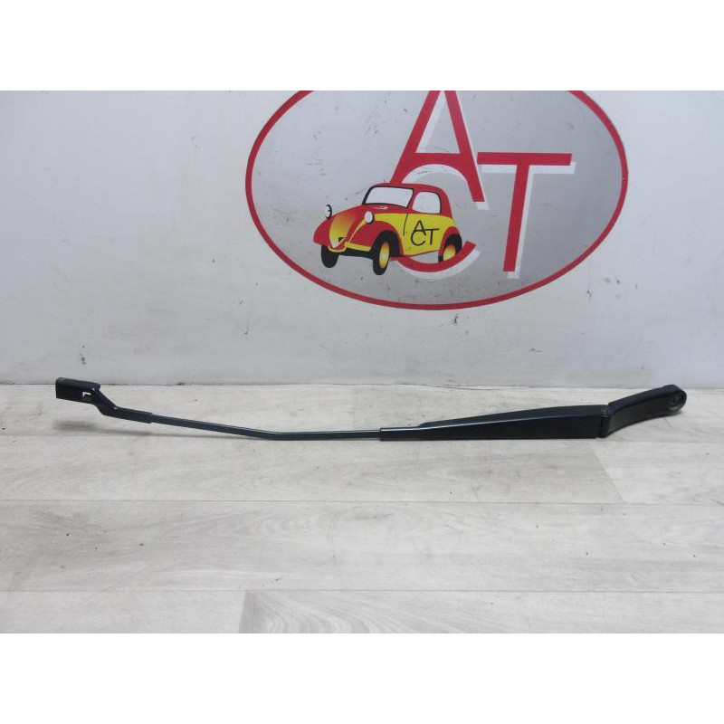 Bras essuie glace avant droit VOLKSWAGEN POLO 5 PHASE 1 d’occasion