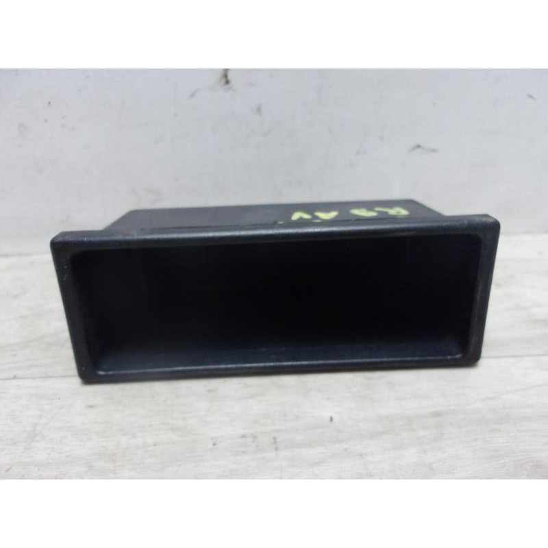 vide poche RENAULT R9 d’occasion