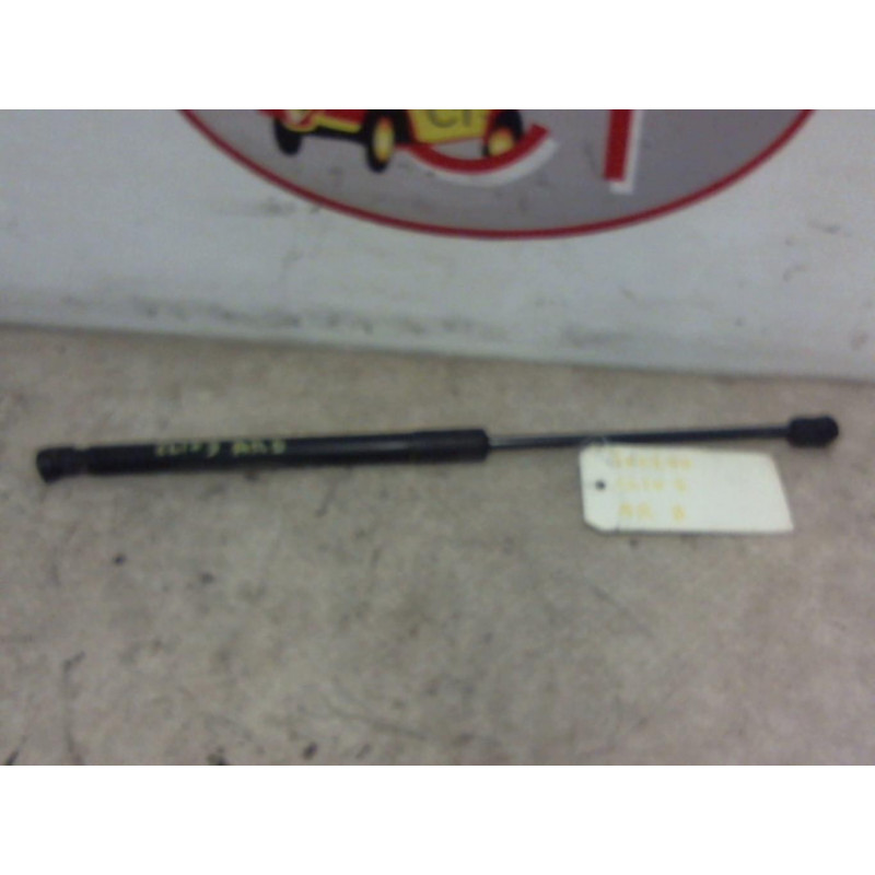 Verin de coffre droit RENAULT CLIO 3 PHASE 2 BREAK d’occasion
