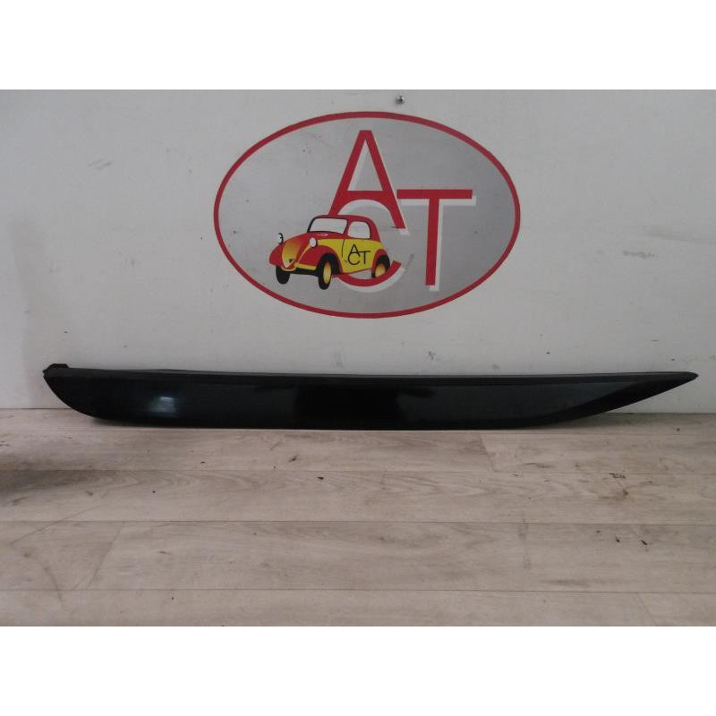 Baguette d'aile arrière gauche PEUGEOT 2008 1 PHASE 2 d’occasion