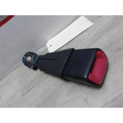 Attache ceinture arriere droit SUZUKI SWIFT 4 d’occasion