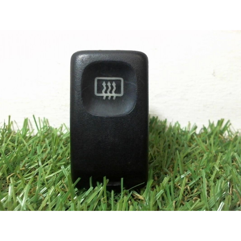 Commande degivrage lunette arriere VOLKSWAGEN GOLF II d’occasion