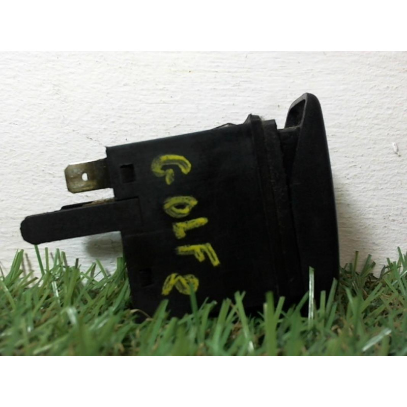 Commande degivrage lunette arriere VOLKSWAGEN GOLF II d’occasion