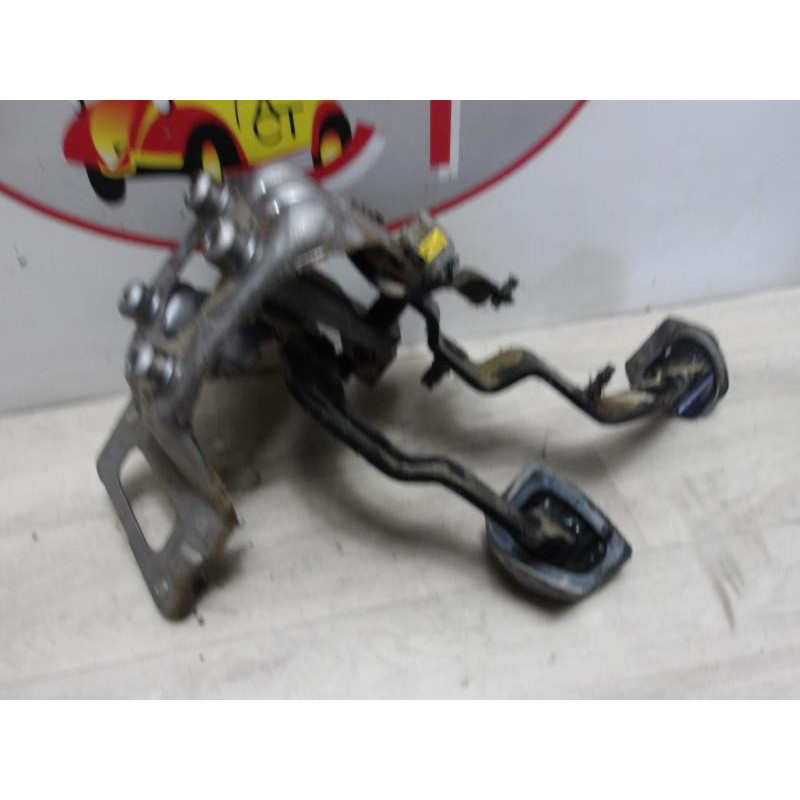 Pedalier PEUGEOT PARTNER 2 PHASE 1 d’occasion