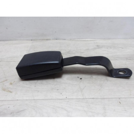 Attache ceinture avant droit VOLKSWAGEN FOX d’occasion
