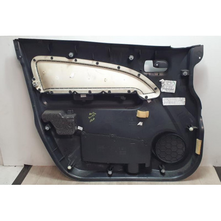 Panneau de porte avant droit SUZUKI SPLASH d’occasion