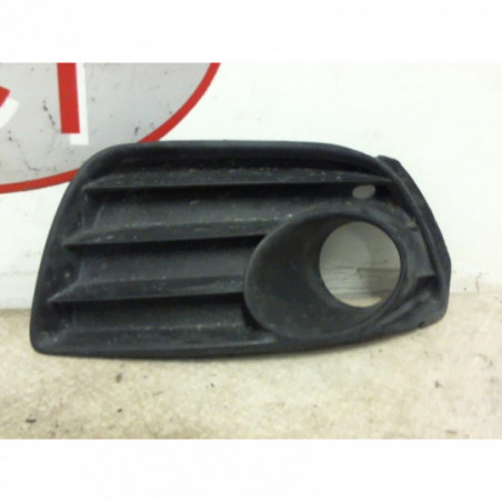 Enjoliveur anti brouillard FIAT PUNTO 2 PHASE 1 d’occasion