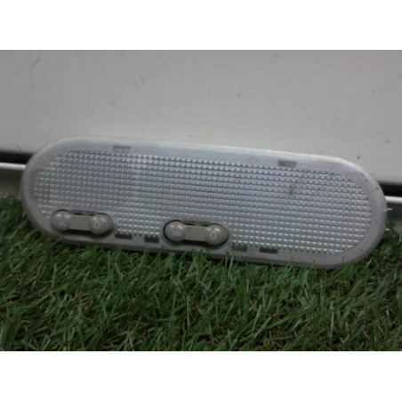 Eclairage de plafonnier RENAULT CLIO III PHASE 1 d’occasion