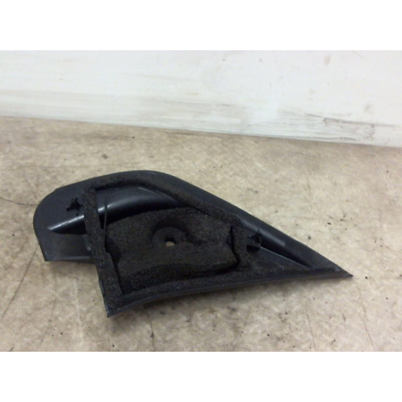 Garniture porte avant gauche NISSAN MICRA 3 PHASE 1 d’occasion