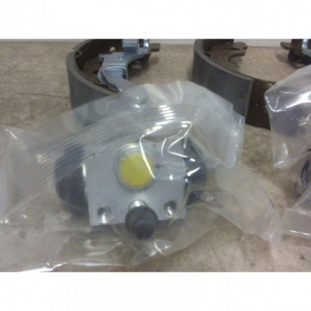 Kit de freins arriere FIAT  d’occasion