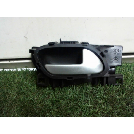 Poignee interieur arriere droit PEUGEOT 207 1.6 HDI d’occasion