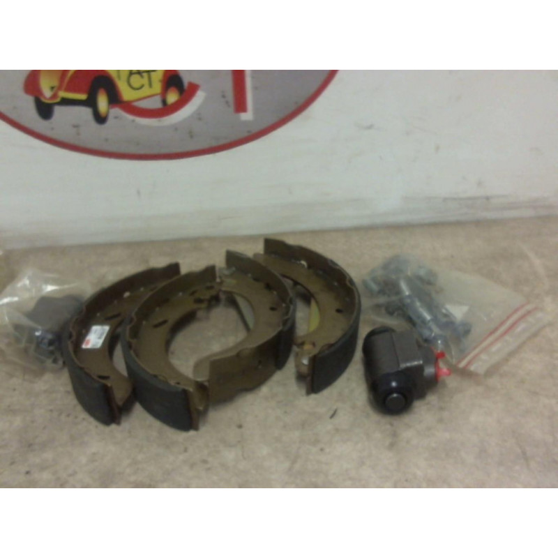 Kit de freins arriere FORD  d’occasion