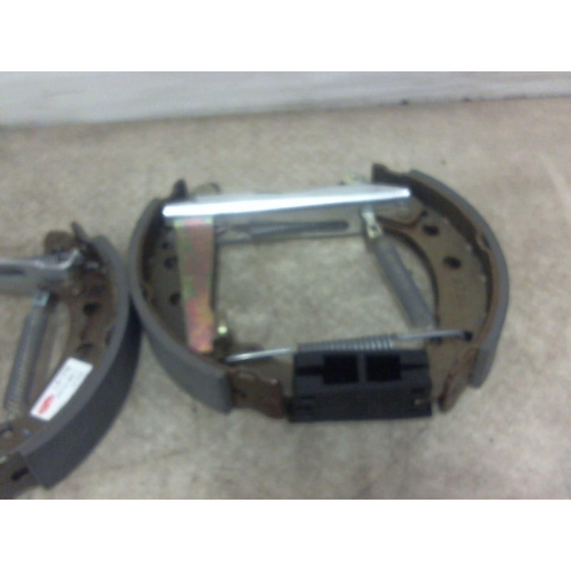 Kit de freins arriere VOLKSWAGEN  d’occasion