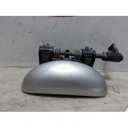 Poignee porte arriere gauche PEUGEOT 206+ d’occasion