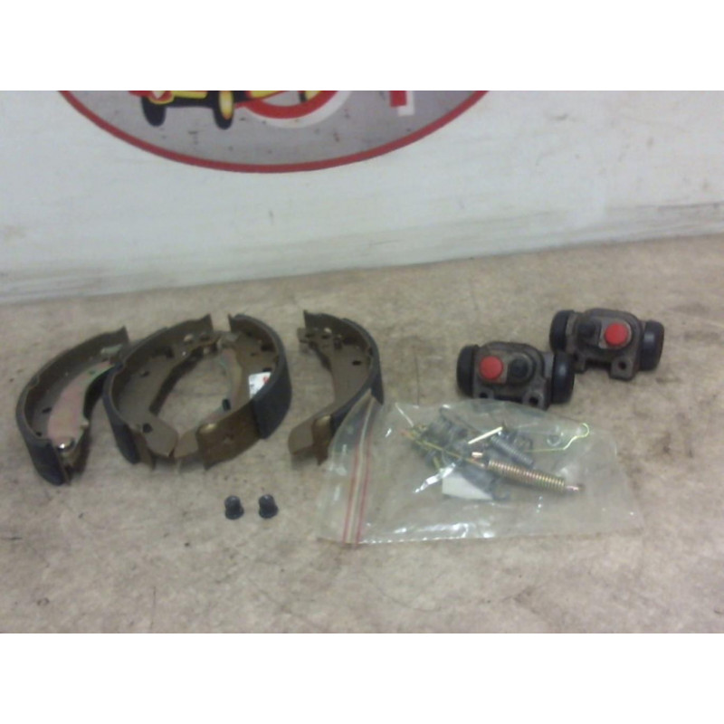 Kit de freins arriere PEUGEOT  d’occasion