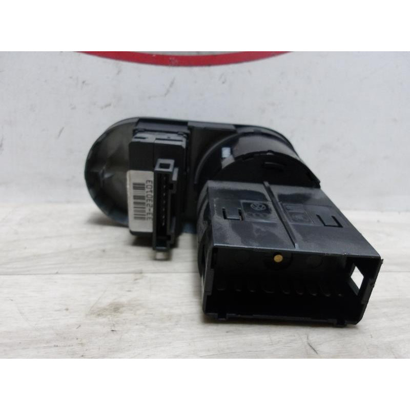 Commande de phare SEAT IBIZA 3 PHASE 1 d’occasion