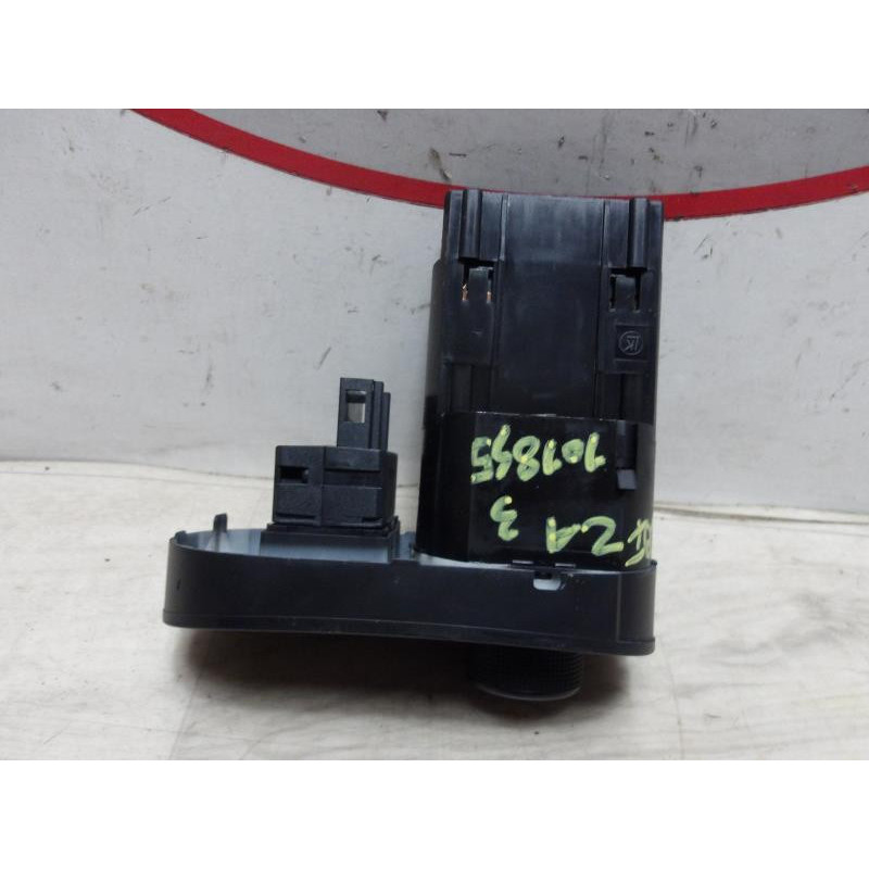 Commande de phare SEAT IBIZA 3 PHASE 1 d’occasion