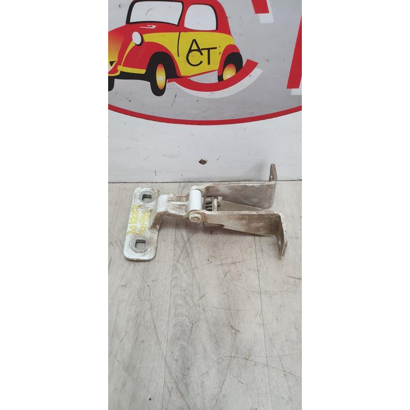 Charniere de porte de coffre gauche DACIA DOKKER PHASE 1 d’occasion