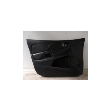 Panneau de porte avant gauche RENAULT CLIO 4 PHASE 1 d’occasion