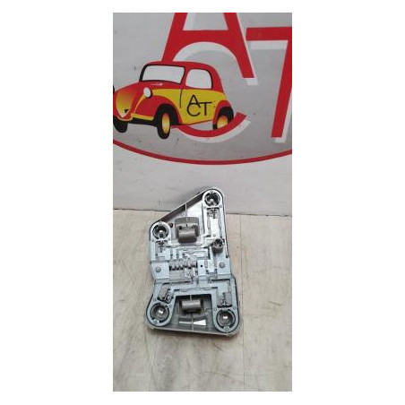 Platine feu arriere droit ROVER 200 1 PHASE 2 CABRIOLET d’occasion
