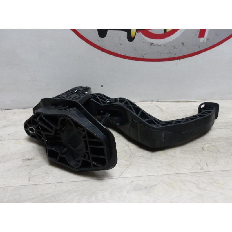 Pedalier d'embrayage AUDI A1 1 S1 PHASE 2 d’occasion
