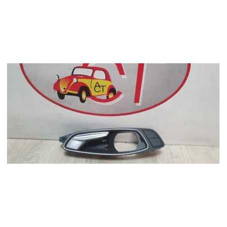 Poignee interieur avant droit AUDI A1 1 S1 PHASE 2 d’occasion