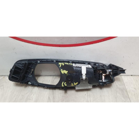 Poignee interieur avant droit AUDI A1 1 S1 PHASE 2 d’occasion