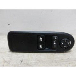 Interrupteur de leve vitre avant gauche CITROEN C3 2 PHASE 1 d’occasion