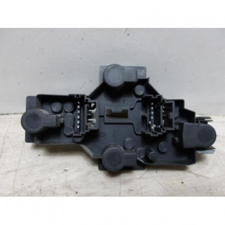 Platine feu arriere gauche RENAULT SCENIC d’occasion