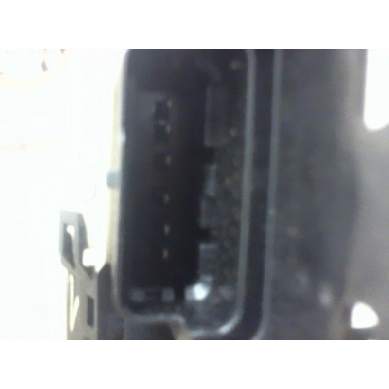 Serrure avant gauche CITROEN C3 2 PHASE 1 d’occasion