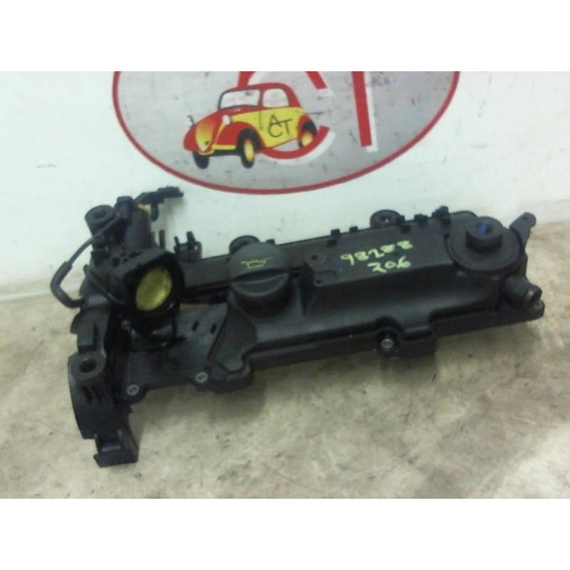 Couvre culasse PEUGEOT 206 PHASE 2 d’occasion
