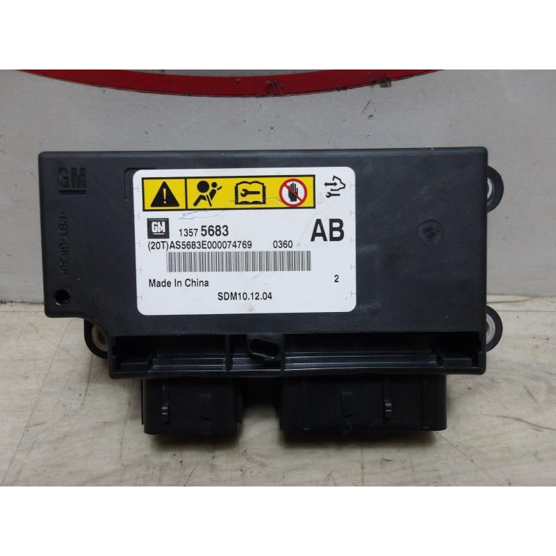 Boitier air bag OPEL ASTRA J PHASE 1 d’occasion