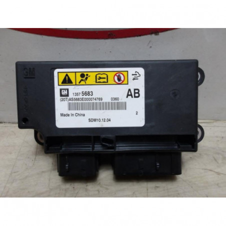 Boitier air bag OPEL ASTRA J PHASE 1 d’occasion