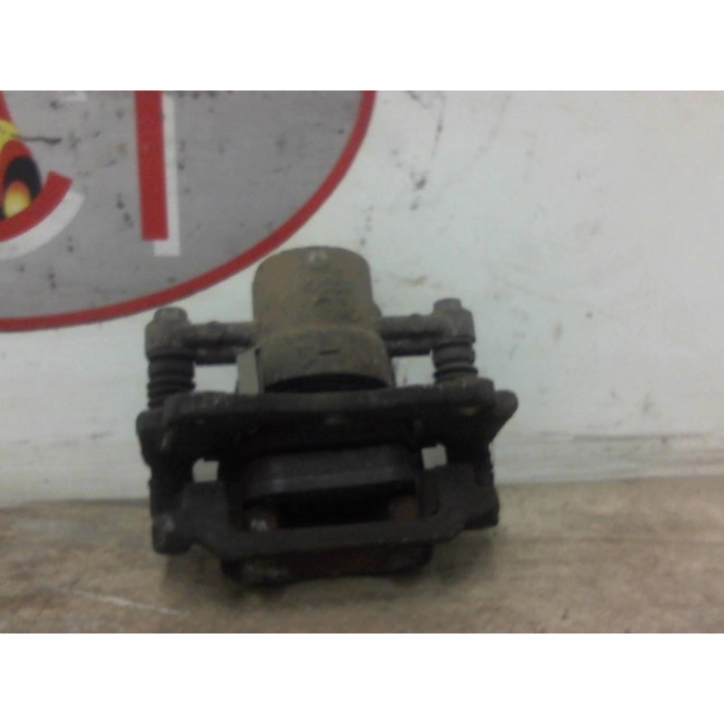 Etrier arriere gauche (freinage) TOYOTA COROLLA VERSO 2 PHASE 1 d’occasion