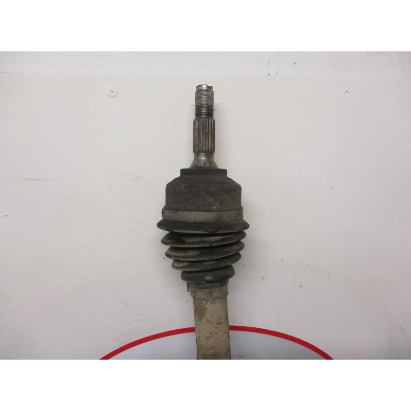 Cardan droit (transmission) PEUGEOT 207 1.4 16V d’occasion